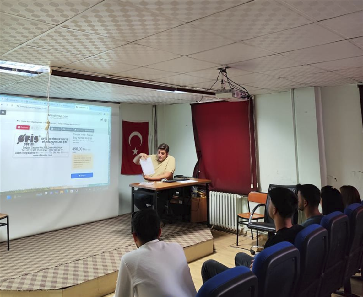 summer-internship-information-meeting-was-held